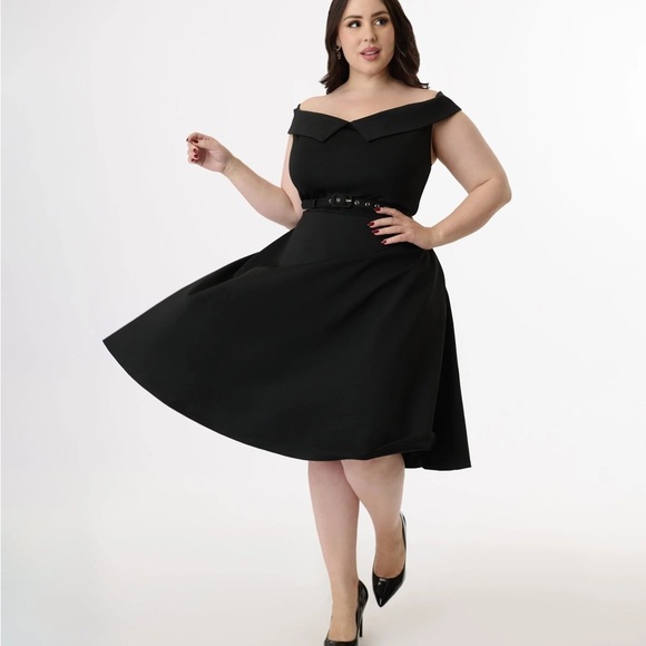 Unique Vintage Plus Size 1950s Black Off The Shoulder Swing Dress - Picture 1 of 2